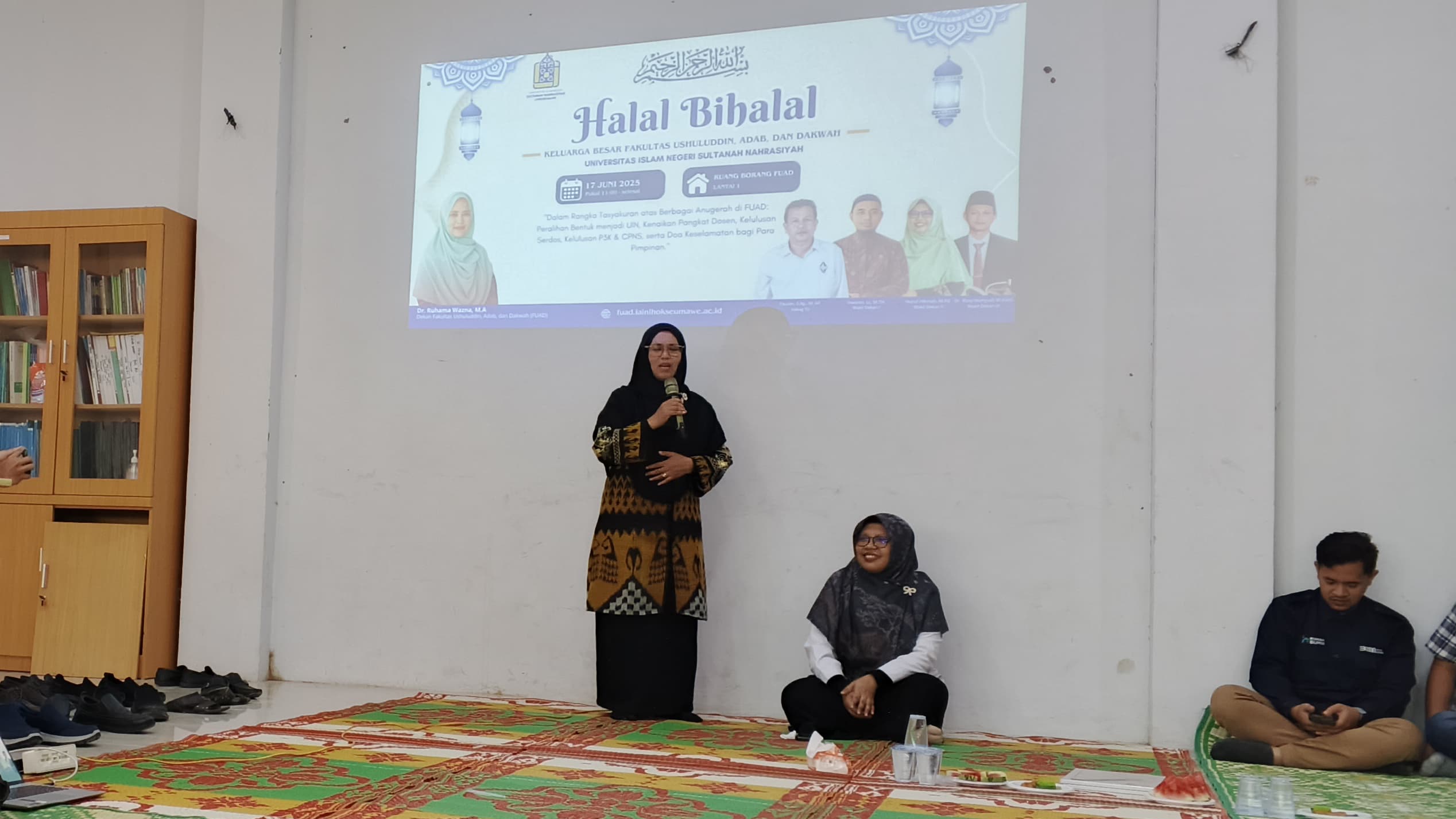 Dekan FUAD, Dr. Ruhama Wazna, M.A.